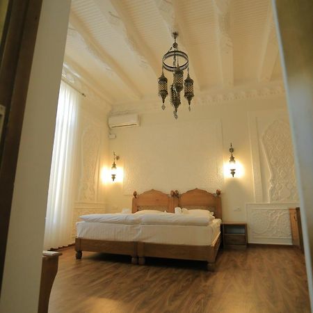 Guesthouse Muqaddam บูคารา ภายนอก รูปภาพ