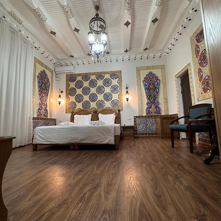 Guesthouse Muqaddam บูคารา ภายนอก รูปภาพ
