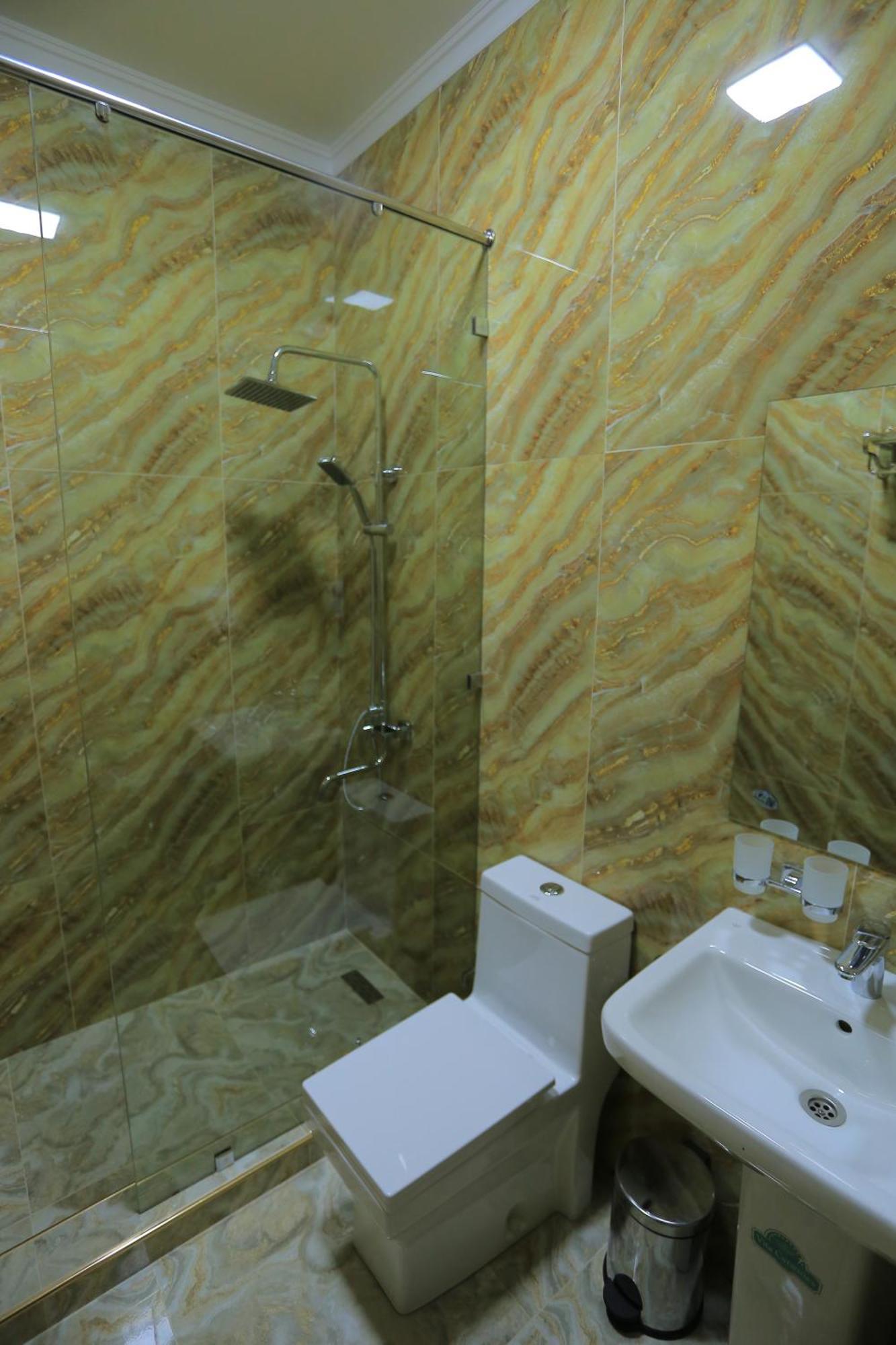 Guesthouse Muqaddam บูคารา ภายนอก รูปภาพ